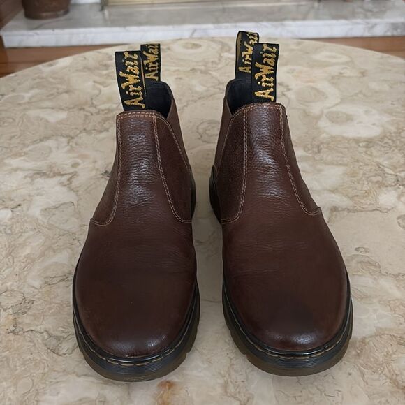 Dr. Martens Hardie II Low Cut Chelsea Leather Boots - Picture 3 of 11